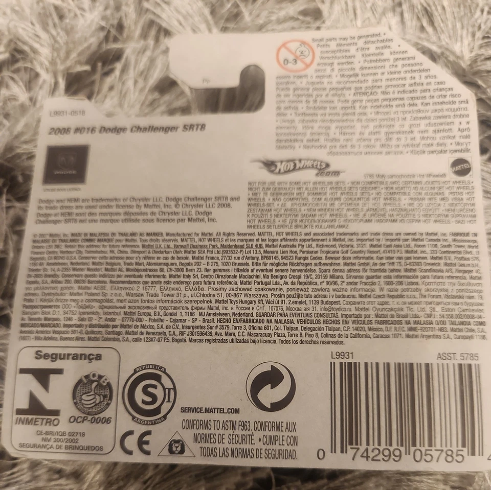 Hot Wheels 2008 First Editions 16/40 White Dodge Challenger SRT8  - Image 4 of 4