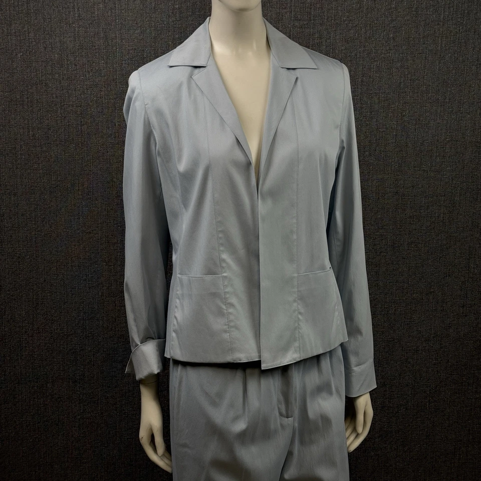 Doncaster Women's Light Blue Suit Set Dress Pants and Jacket + scarf, size: 10P - Image 4 of 4
