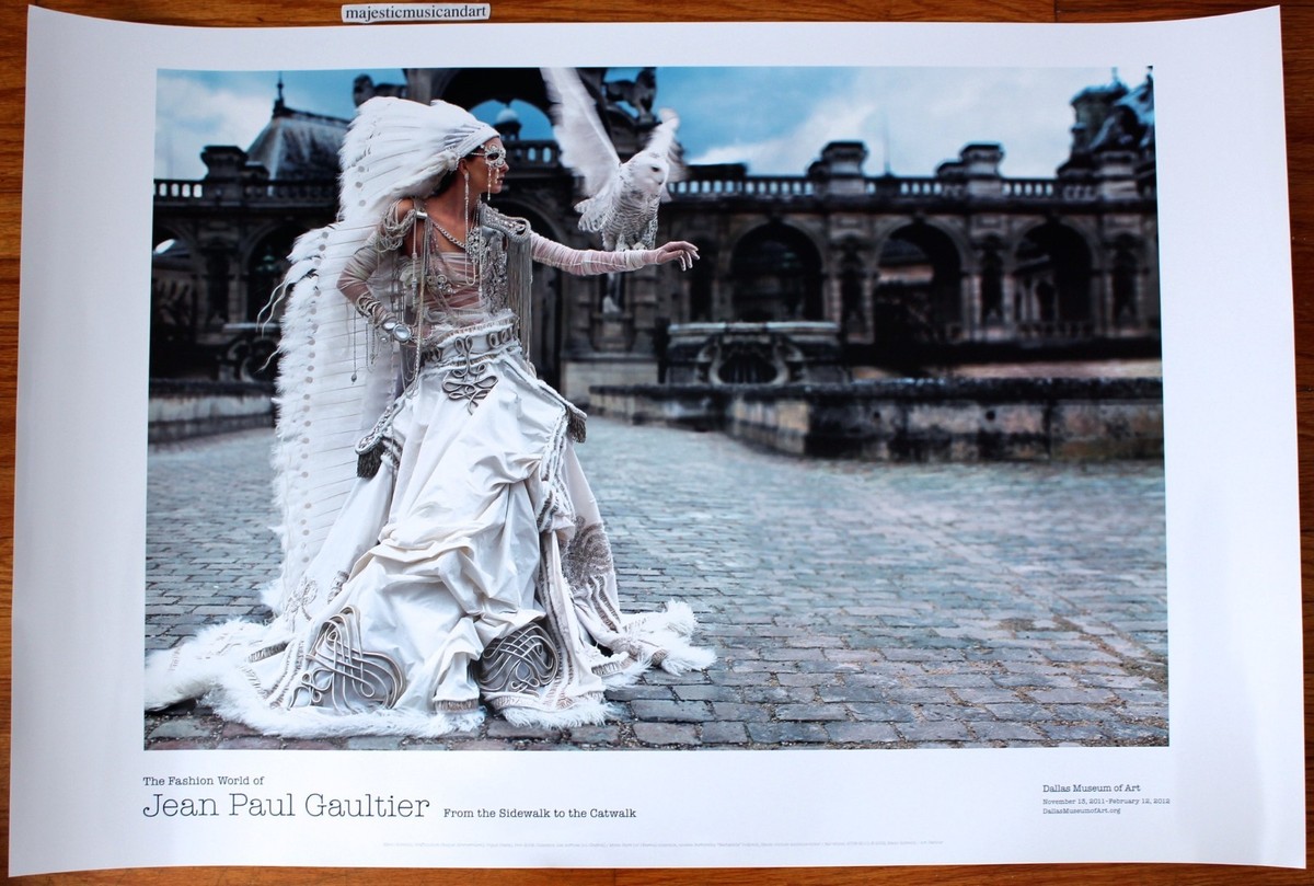 BEAUTIFUL JEAN PAUL GAULTIER MARIO SORRENTI 2009 EXHIBITION