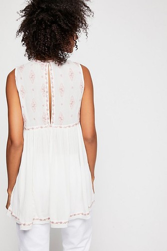 NUEVO CON ETIQUETAS $108 TOP BORDADO DIAMANTE SIN MANGAS FREE PEOPLE MARFIL S - Imagen 4 de 8