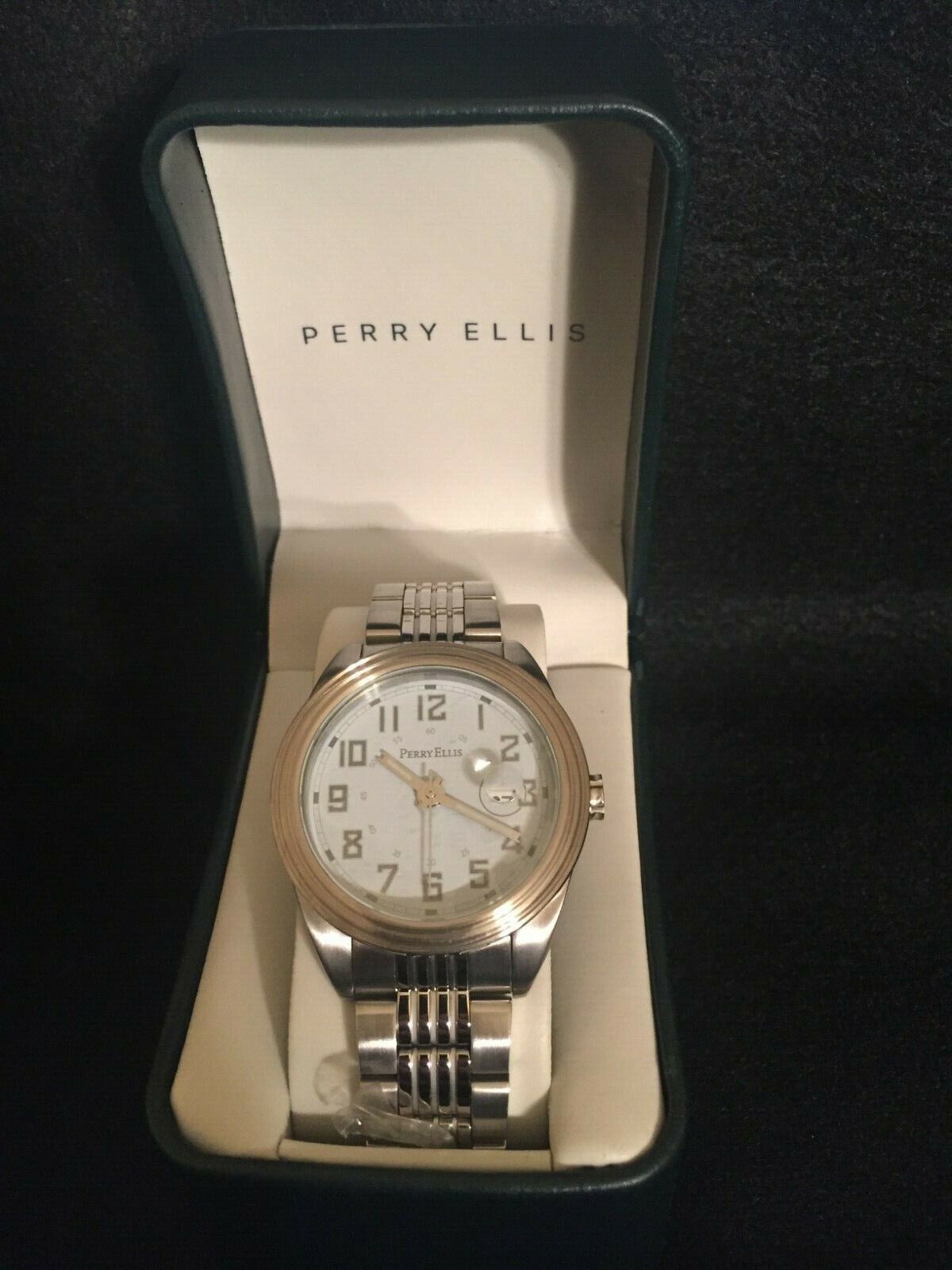 Perry Ellis - Men's Stainless Steel Watch with Date - New in Box - PEM0039