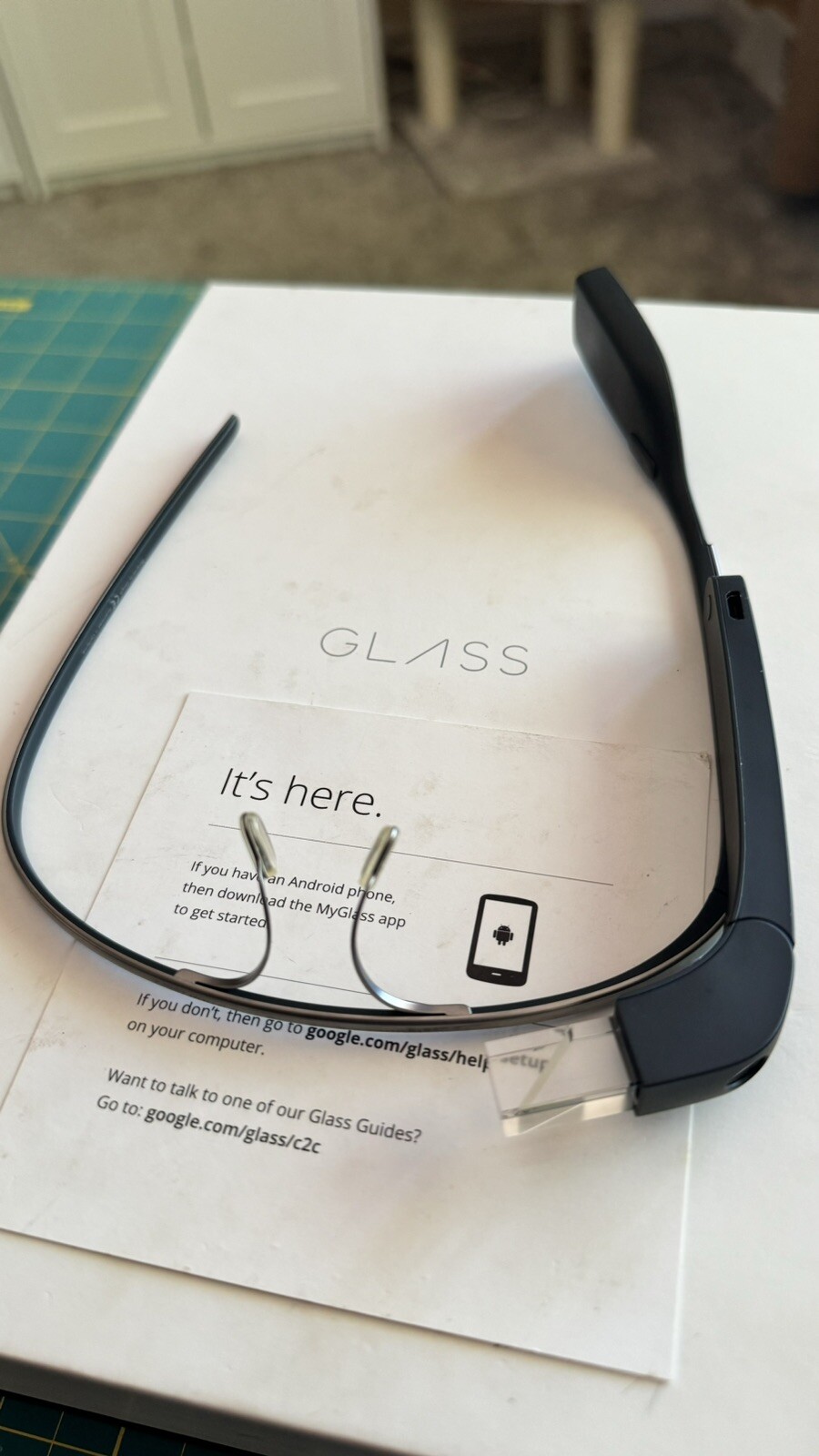 Google Glass XE Charcoal Gray + Pouch/Case + Charger Cable Explorer