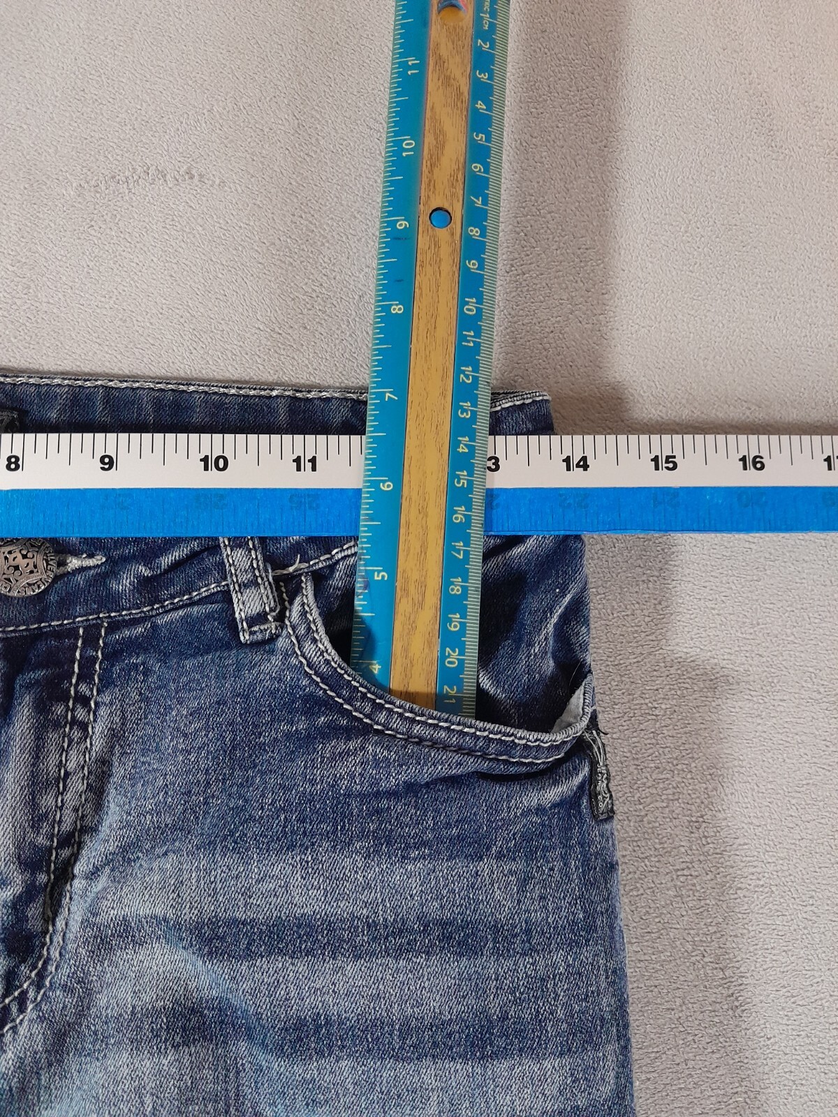 Picture 9 of 14
