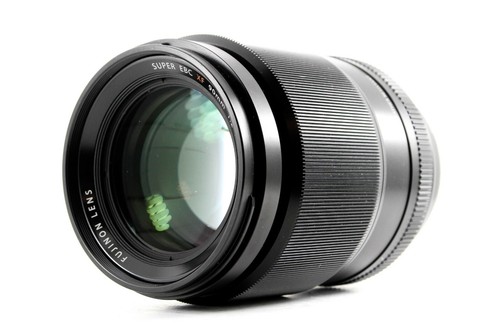 Fujifilm XF 90mm f2 R LM WR Lens - Picture 4 of 5