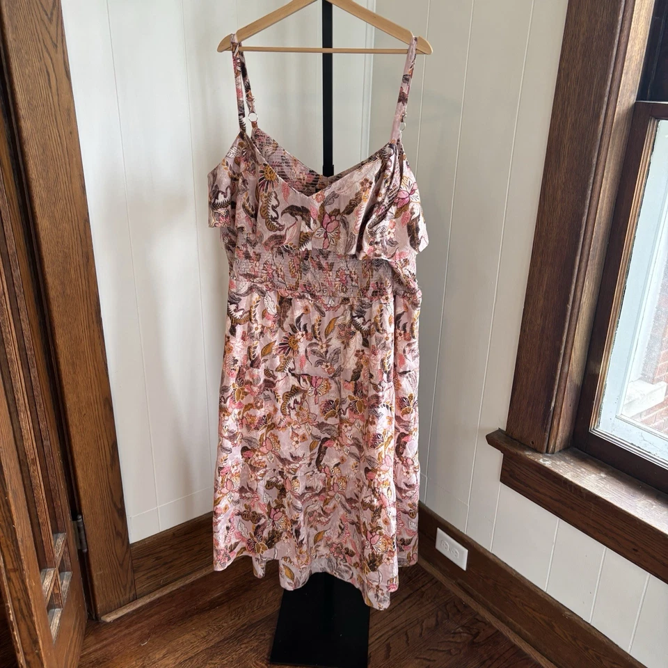 Vestido para mujer INC International Concepts 4X rosa floral con volantes en capas Foto 2 de 4