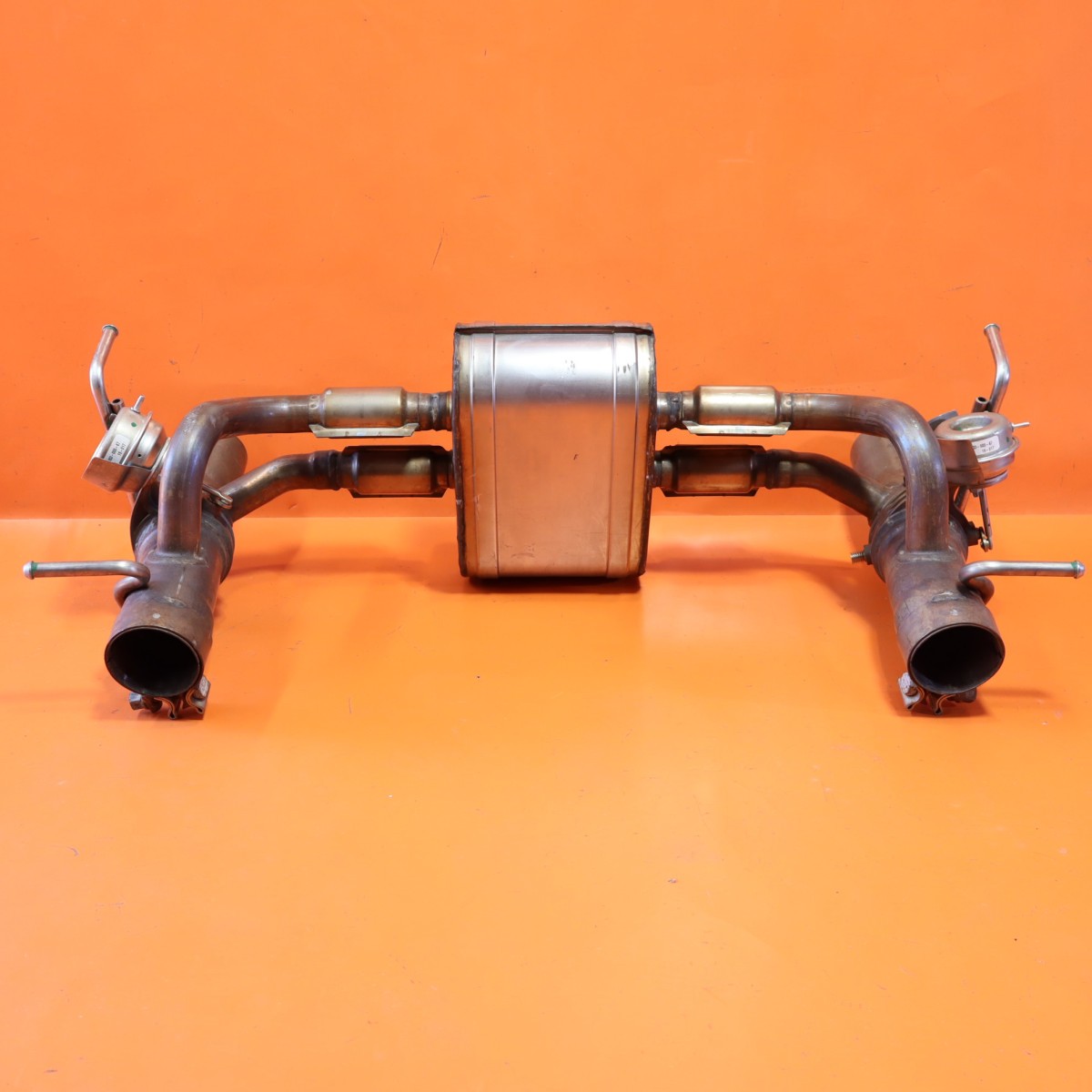 Ferrari 488 2016-2019 Muffler P/N 844312