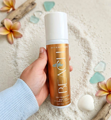 Bath & Body Works At the Beach Dry Shampoo, At the Beach Scent 3.3 oz / 99 g