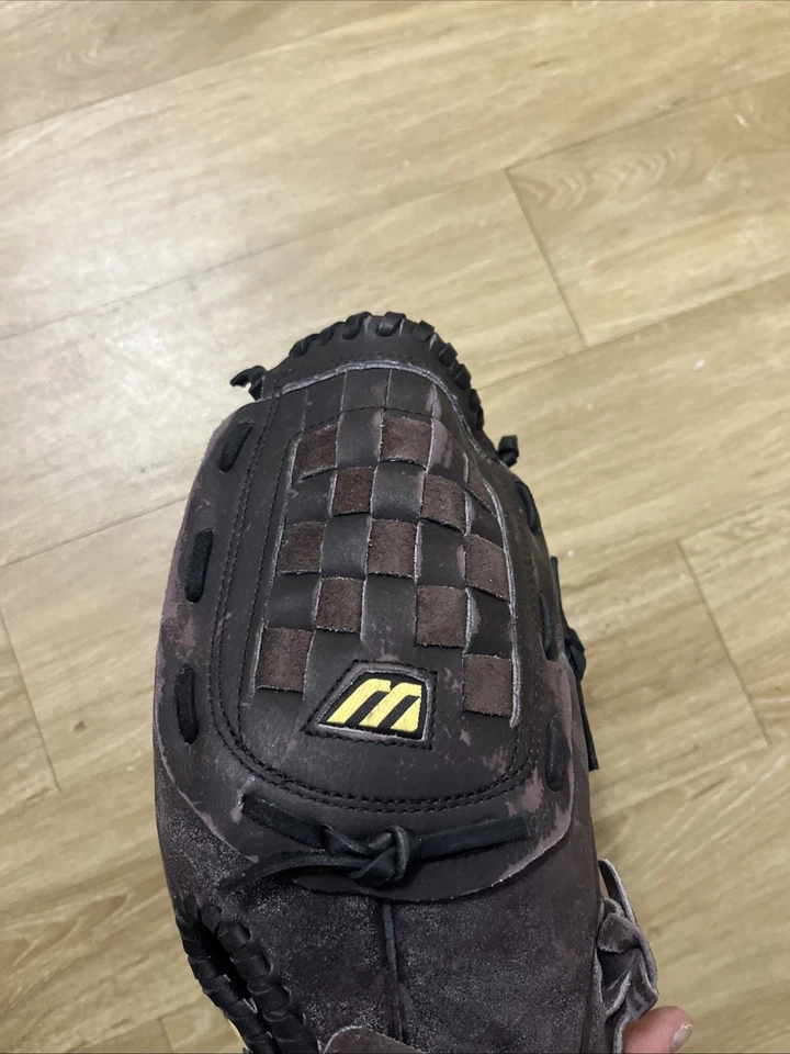 Mizuno Baseball Glove Ballpark Series MMX 131 13 Inch RHT Leather - Image 4 of 4