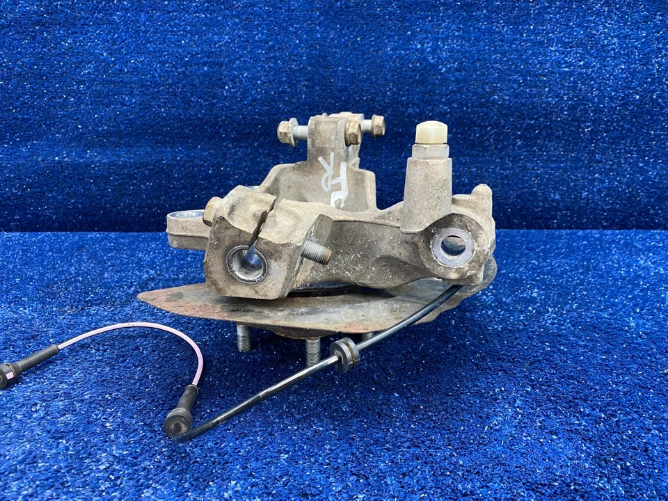 2014–2020 Nissan Pathfinder Front Right Steering Knuckle Hub ABS 40014-8450H - Image 3 of 4