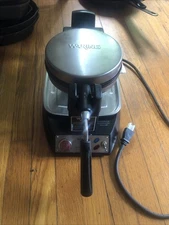 Waring Pro Professional Belgian Waffle Maker Thick Restaurant Style WWM200PC EXC