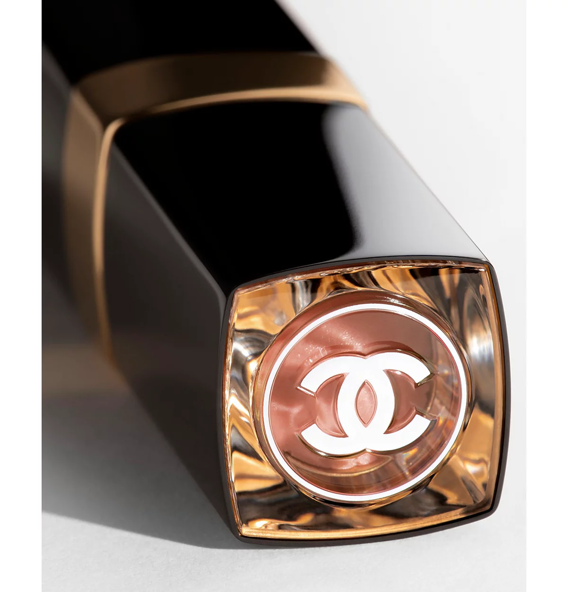 Chanel Rouge Coco Flash Hydrating Vibrant Shine Lipstick 270
