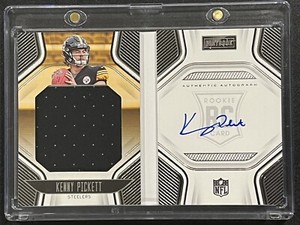 2022 Panini Playbook Kenny Pickett Rookie Patch Auto Booklet /199 RPA Steelers