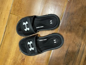 under armour flip flops memory foam