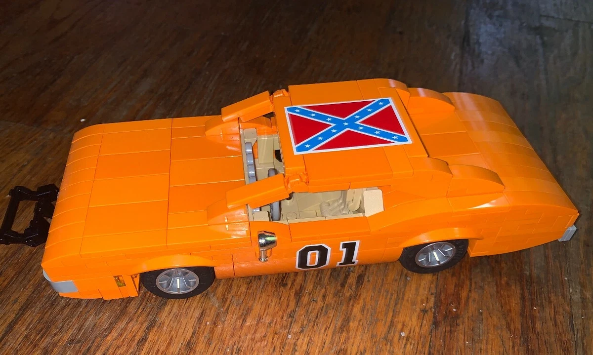 LEGO THE DUKES OF HAZZARD The General Lee EXCLUSIVE NEVER BEFORE