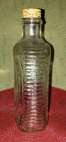 Vintage Log Cabin Syrup Glass Container, Embossed Bicentennial Fife Solider Band