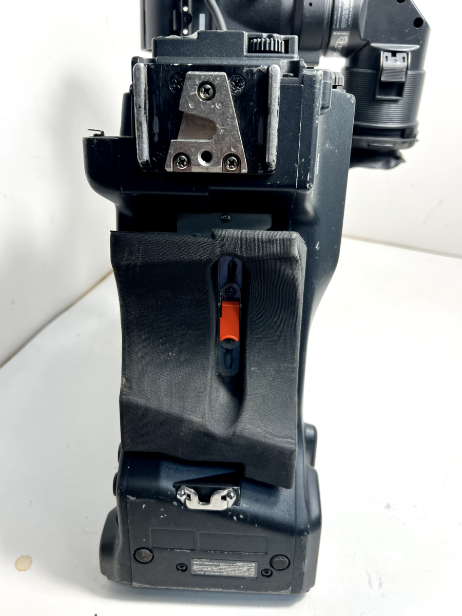 SONY DSR-400 DVCAM Digital Camcorder Power HAD EX with SONY DSR-400 DVCAM Digital Camcorder Power HAD EX with