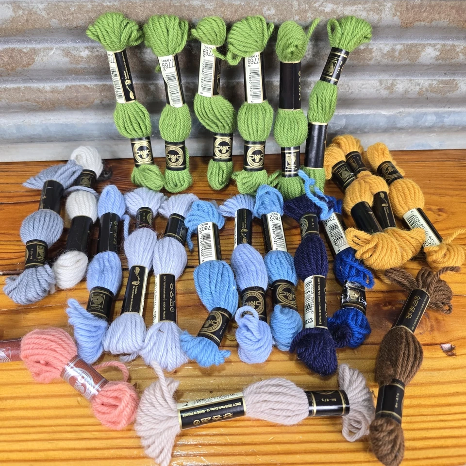DMC Laine Colbert Tapestry Yarn Lot of 22 Assorted Colors 100% Virgin Wool - Image 2 of 4