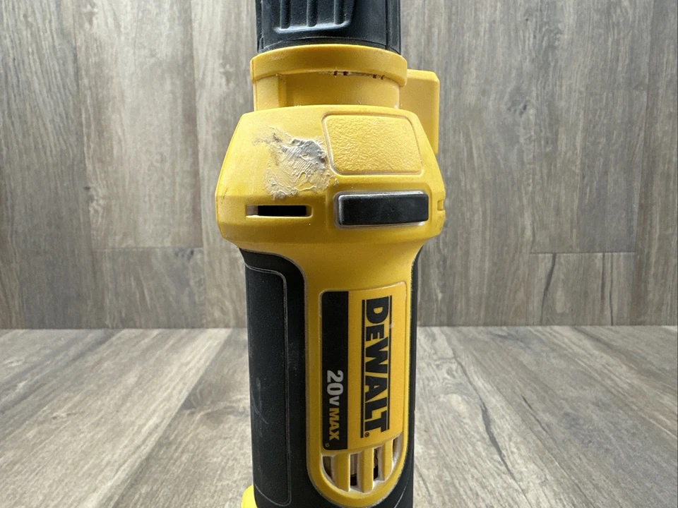 DEWALT DCS551 20-Volt MAX Lithium-Ion Cordless Drywall Cut-Out Tool - Image 3 of 4