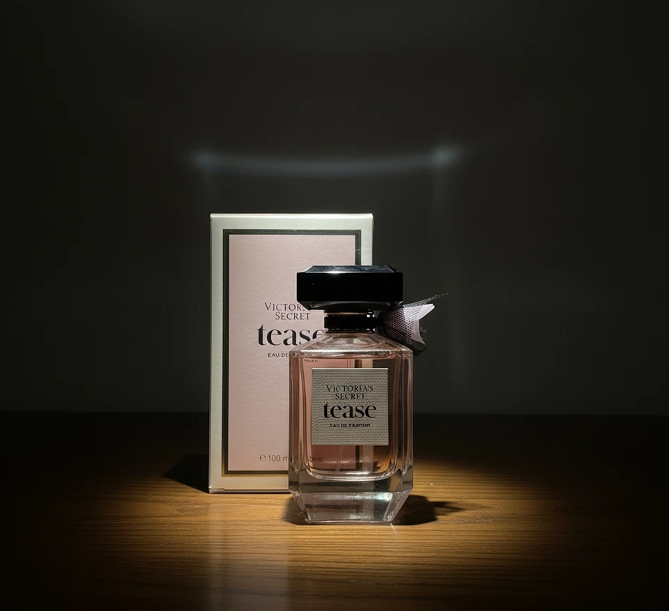 Victoria's Secret Tease Eau de Parfum 1,7 oz/50 ml spray para mujer Foto 2 de 4