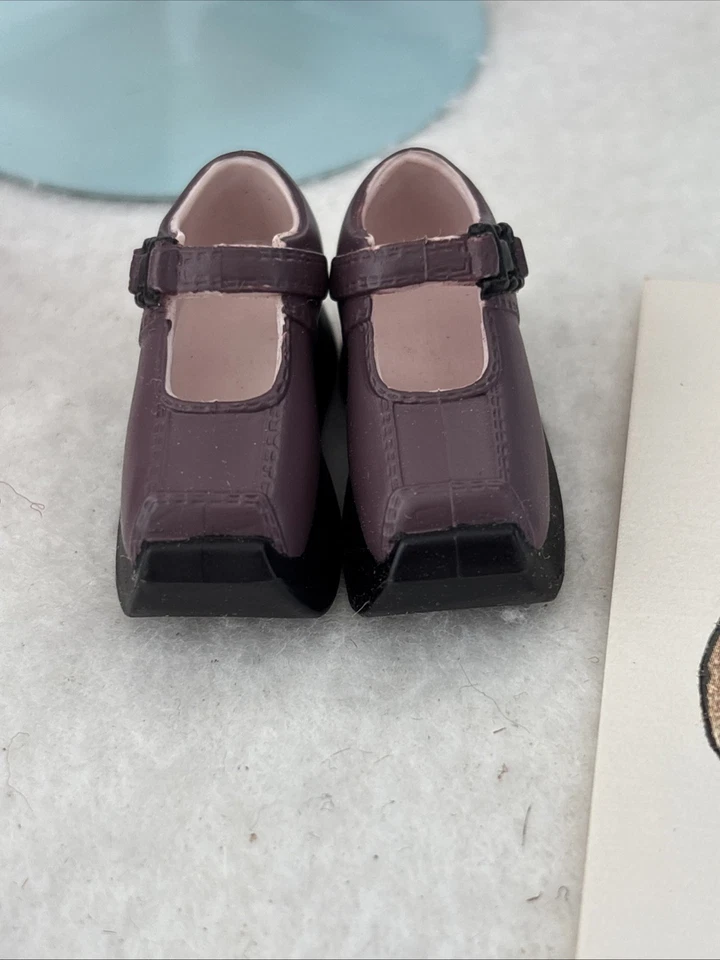 Muñeca y accesorios feliz cumpleaños Madame Alexander (caja abierta nunca jugada) Foto 4 de 4