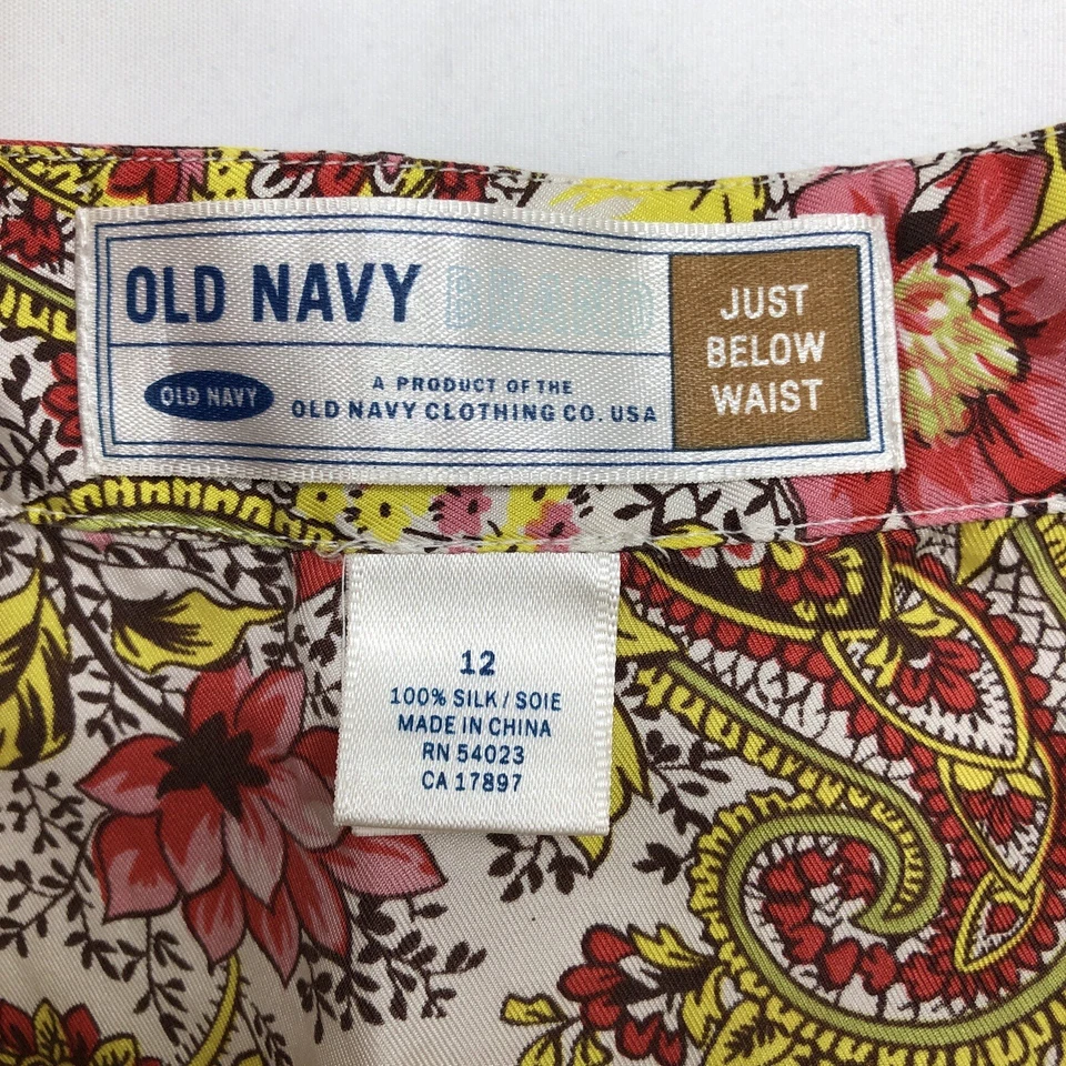 Saia Old Navy 100% Seda Vermelha Amarela Floral Paisley Boho Linha A 12 (36x24) - Imagem 4 de 4