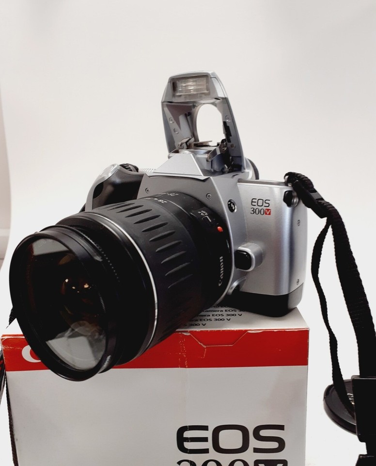 Canon EOS 300V Camera Kit W/ 2890mm Lens Jessop Filter & Case Bag