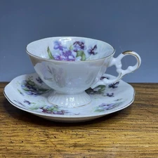 Vintage Del Mar Japan Painted Pedestal Teacup Saucer Violets Lusterware 24k