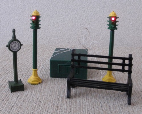 Dept 56 Dickens Snow Village Traffic Light, Clock Tower & Wooden Bench - Picture 2 of 17