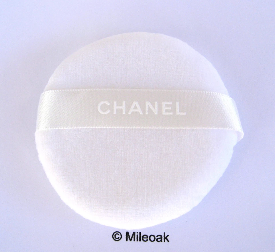 Chanel Powder Puff - New