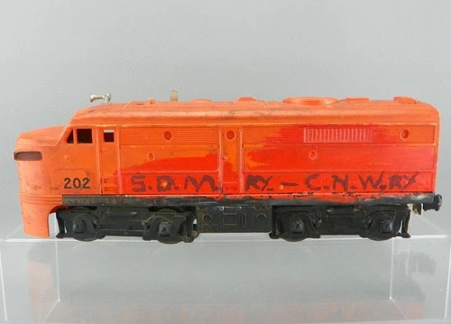 Vintage Lionel Postwar O Gauge Union Pacific 202 Alco PA Diesel Locomotive Works