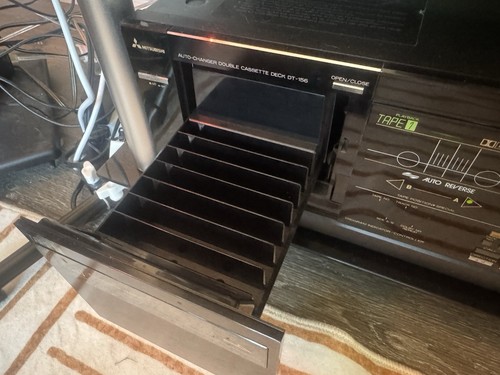Rare WORKING Mitsubishi 6+1 Cassette Deck - Afbeelding 3 van 3