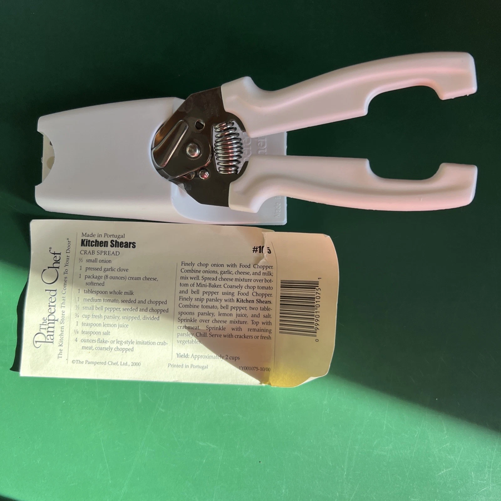 The Pampered Chef Kitchen Shears Multi-Purpose Complete w/Holder & Use and Care
