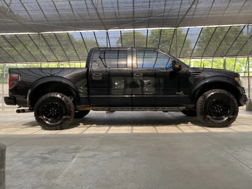 2014 Ford F-150 SVT Raptor 4WD one owner clean carfax