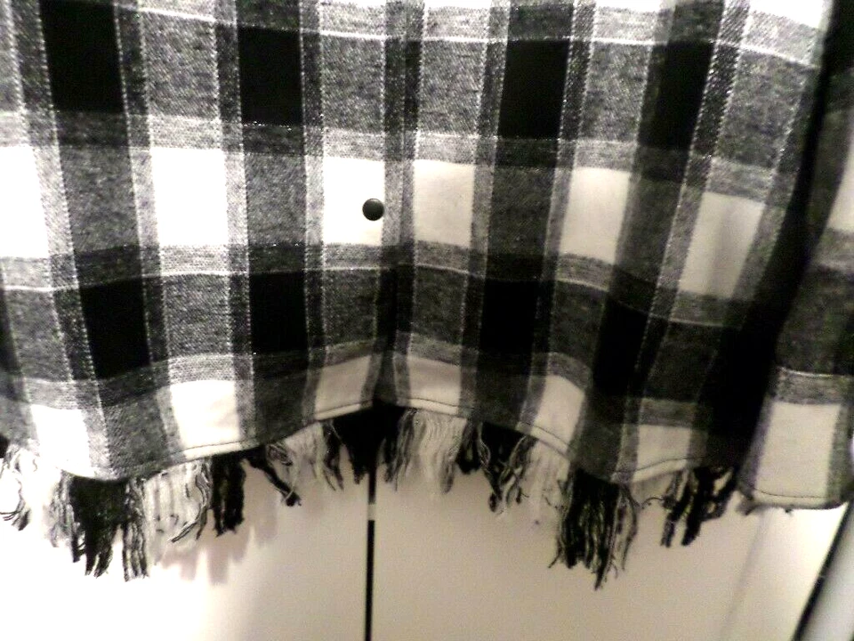 143 Story by Line Up Plaid Flap Pocket Flannel Snap Front Shacket Top - Image 3 of 4