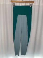 AERIE CHILL PLAY MOVE LEGGINGS WOMENS M MEDIUM TEAL BUE TWO TONE SCALLOP HIGH RI