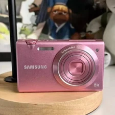 Samsung MV800 Flip-out Selfie 5x Zoom 16MP Touch Vlog Camera W/SD Card,Battery