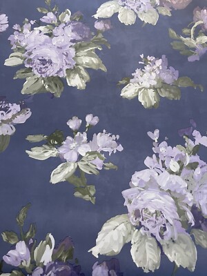 LAURA ASHLEY - ローラアシュレイ 壁紙ロール Violetta Iris Laura Ashley Violetta Iris Wallpaper (slightly imperfect