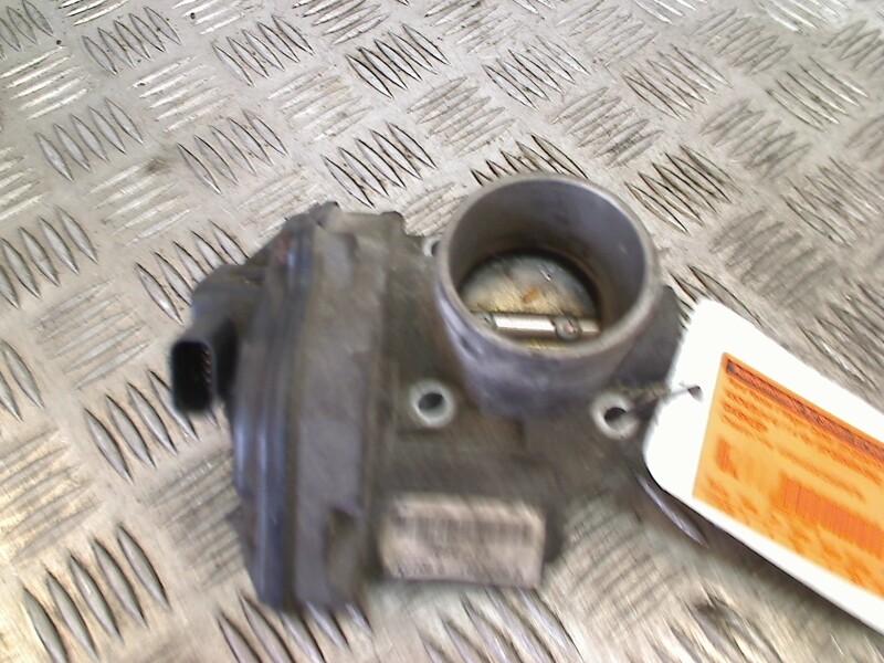 drosselklappe-ford-focus-2-wagon-combi-1-4-16v-asda-euro-4-2006