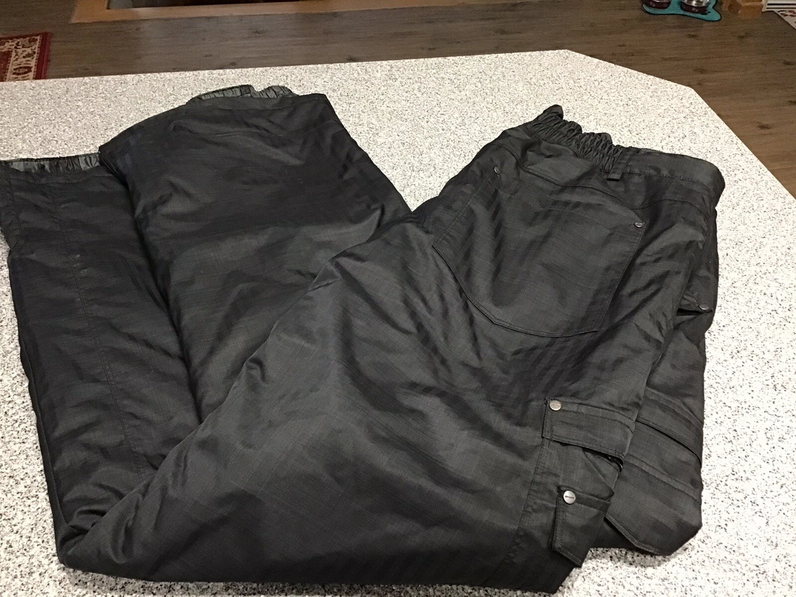 Body Glove Snow Technology Black XL Ski Snow Pants About 38x34 EUC Vented