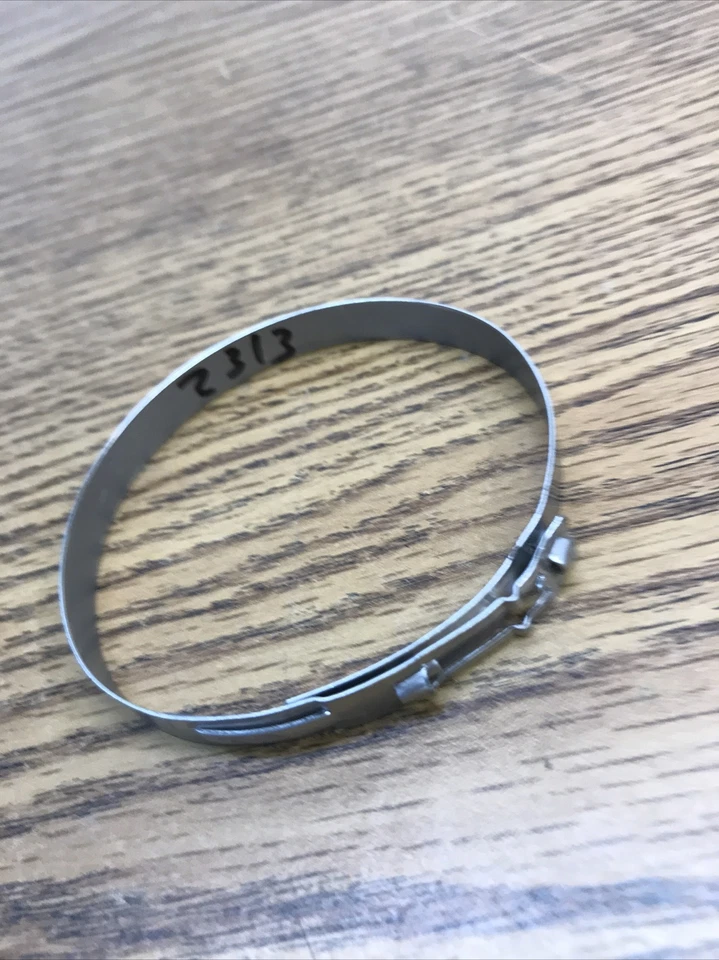 BMW R1200RT 2014 A 2018 PIEZA ABRAZADERA SILENCIADOR # 13717672313 Foto 2 de 3