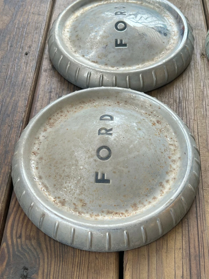 Juego de 4 cubiertas tapacubos tapacubos tapacubos tapacubos neumático 9" de colección Fomoco Ford Falcon Ranchero Foto 3 de 4