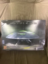 Pegasus 9100 Area 51 UFO A.E. 341.15B 1/72 Scale Plastic Model Kit