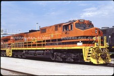 Original slide: MNA Missouri and North Arkansas 4405 Dash9-44CW GWI