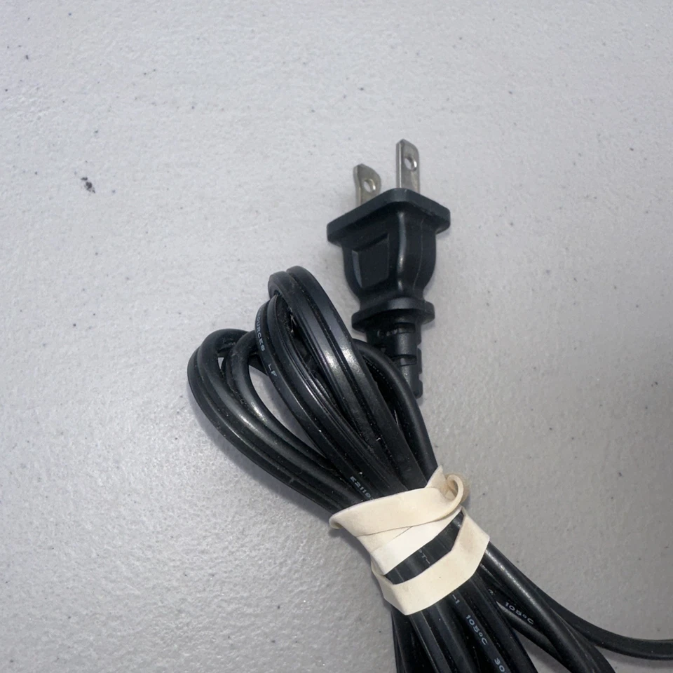 12" White and Red Ceramic Baseball Sports Table Lamp With White and Red Empir... - Image 3 of 4