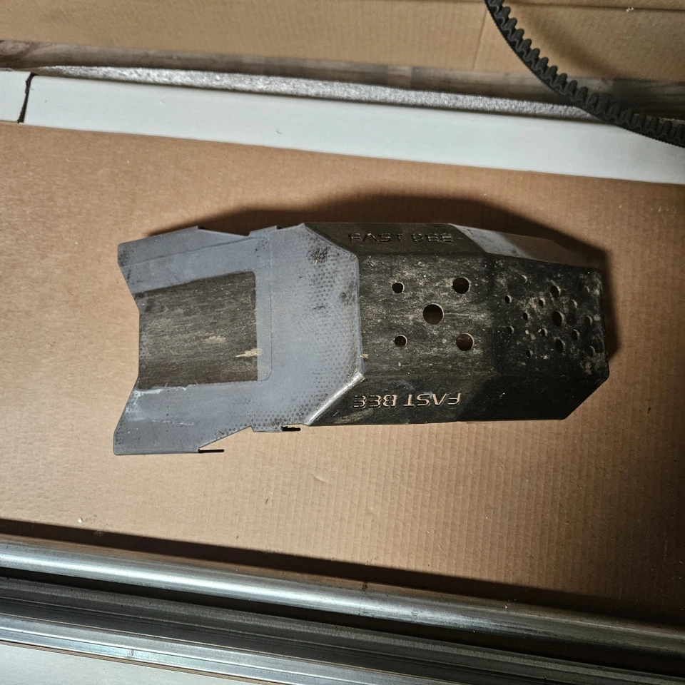 EV FREAKS FAST BEE BASHPLATE SURRON Foto 4 de 4