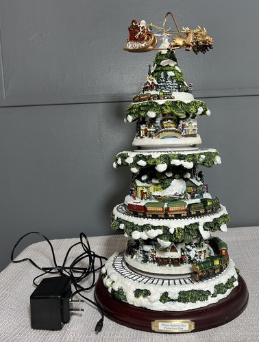 Thomas Kinkade Animierter Tisch-Weihnachtsbaum mit Zug: Wonderland Express - Bild 2 von 11