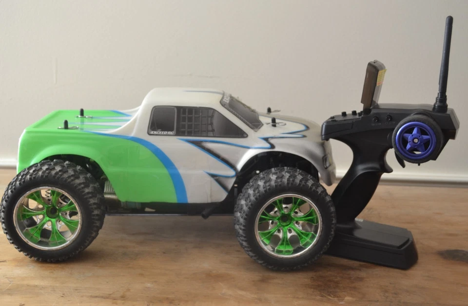 Exceed RC 4WD Nitro Truck Transmitter Glow Plug and Warmer Roto Start - Image 3 of 4