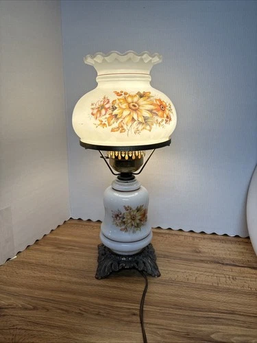 Vtg Gone with the Wind Glass Hurricane Lamp Milk Glass Flowers 17”  floral