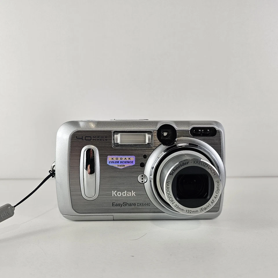 Kodak Digital Camera EasyShare DX6440 4.0MP Silver Tested Retro Digital Camera  - Image 4 of 4