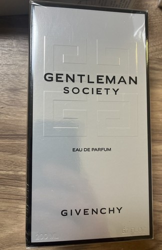 GIVENCHY GENTLEMAN SOCIETY EAU DE PARFUM 200 ML 6.7 FL. OZ - Foto 3 di 3